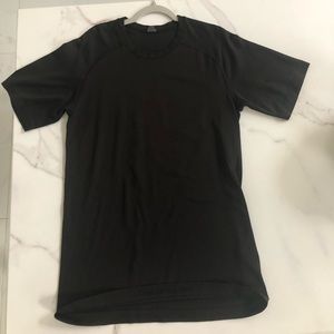 Black Lululemon T Shirt